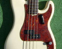 1963 Fender Precision Bass 